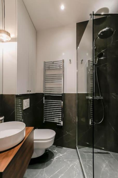 Modern 2 Bedrooms Near Louvre 파리 외부 사진